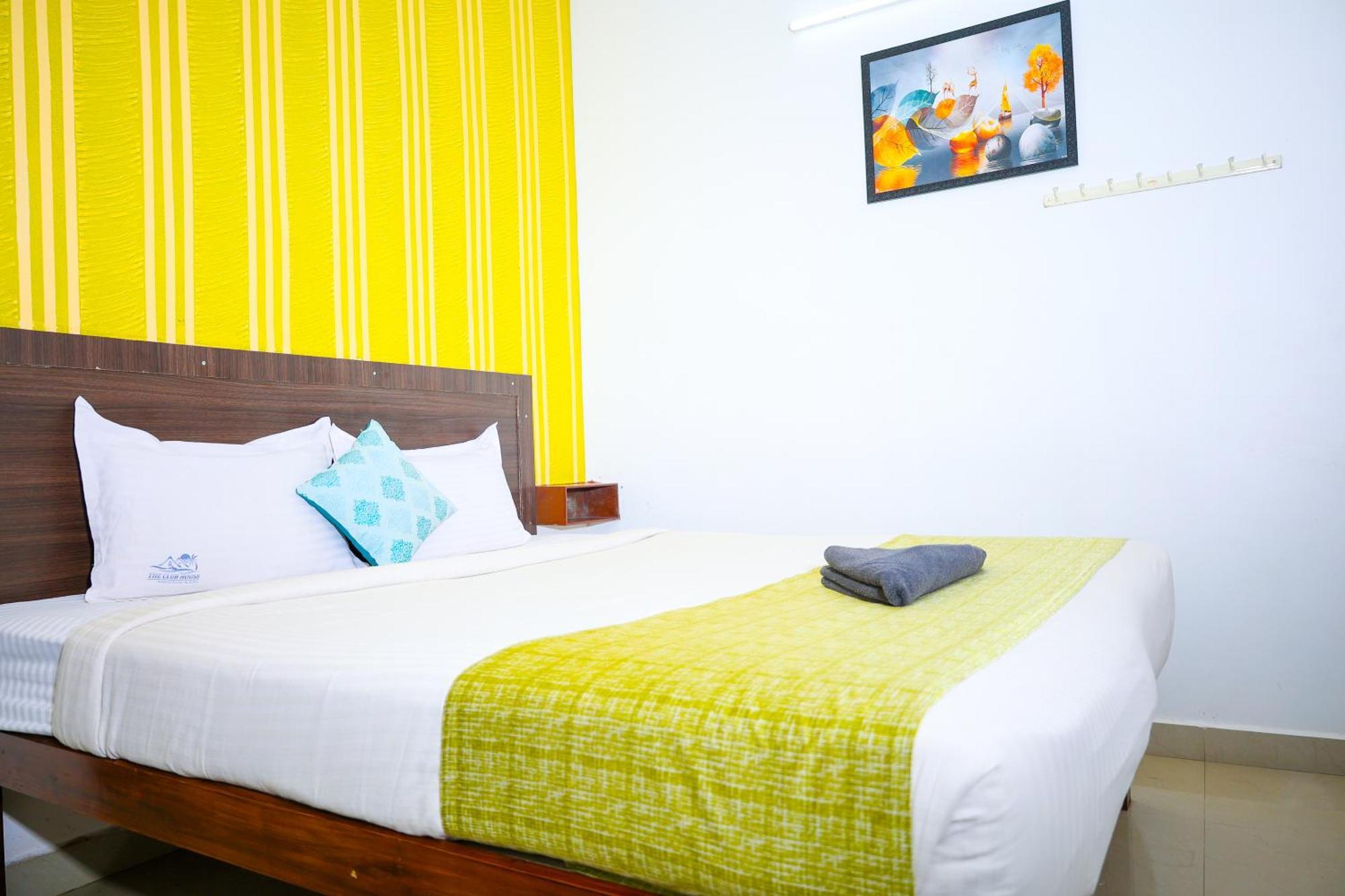 Hotel The Club House Pondicherry Exterior foto